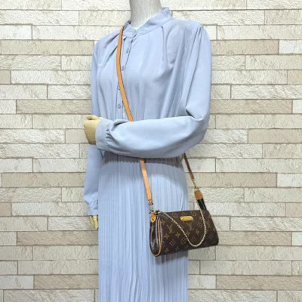 Louis Vuitton Shoulder Monogram Brown Bag Eva Canvas